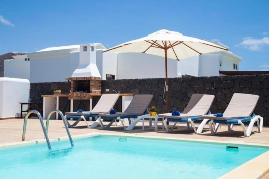 Villa Lola Playa Blanca  Extérieur photo